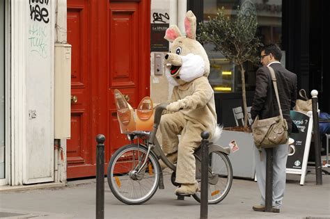 The Worst Easter Bunnies On The Internet