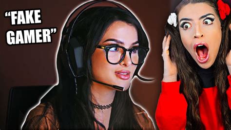 Gamer Girl Gets Bullied At School Cuz Of This Ft Sssniperwolf Youtube