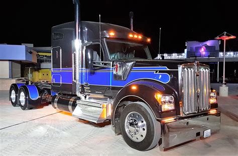 dieciocho ruedas nuevo kenworth   la evolucion del   fue presentado