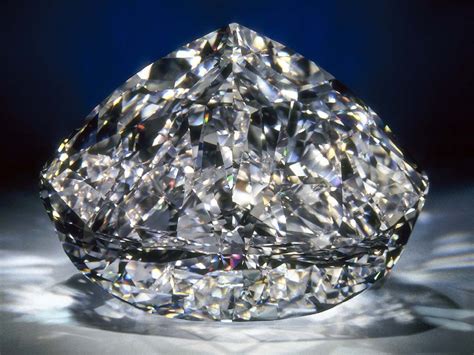 angola unearths  biggest diamond   enormous  carat diamond worth  million