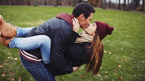 20 Amazing Moments Only People Who Have Been In Love Understand Lifehack