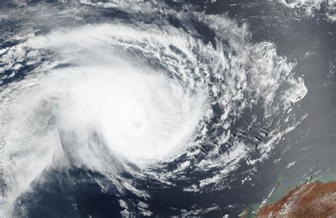 riley 2019 hurricane and typhoon updates