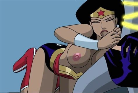 wonder woman sucks off batman wonder woman and batman sex