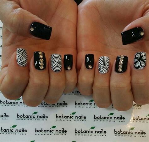 bw nails nails creative nail designs  nail art designs