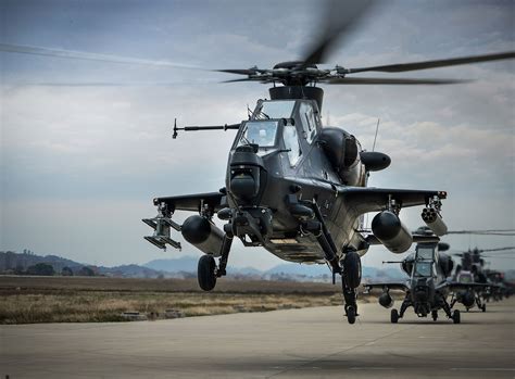powerful attack helicopters   world top  military helicopters