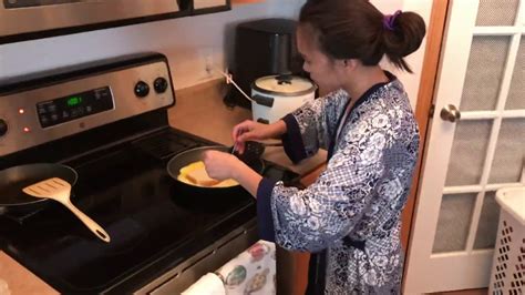 Filipina Wife Cooks Up A Breakfast Of Champions Youtube