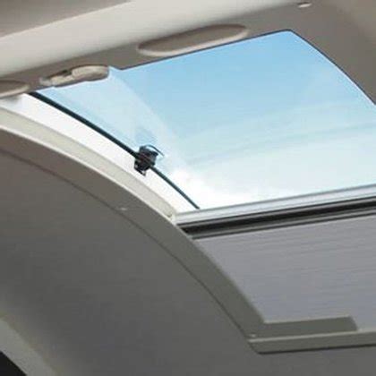 dometic skyview curved roof vent including blind flyscreen beige    mm