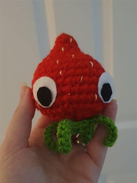 bugsnax   added   switch  hope    share  crochet commission