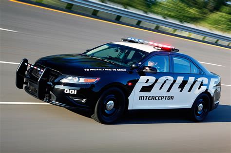 ford police interceptor fastest  car  michigan state police testing