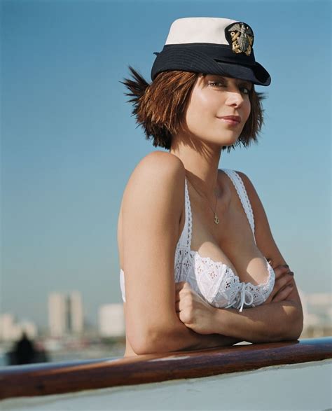 catherine bell classic 2000 s cheesecake ps 71 pics