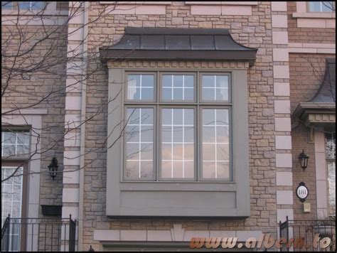 box bay window  windows project   side   house  square shapes   degree
