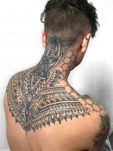 Pin By Alvaro P On No Teu Corpo Feito Tatuagem Back Of Neck Tattoo