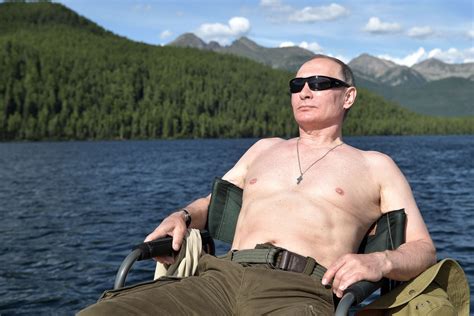 Putin Der Selbstdarsteller Wird 65 Nzz