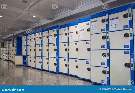 lockers cabinets   locker room lockers   railway station  paveletsky railway station