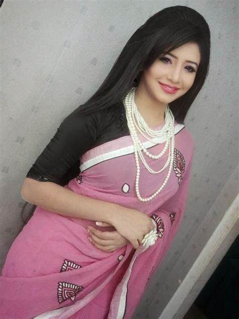 Super Sexy The Best Indian Bhabhi Hot Girls Pics In Saree