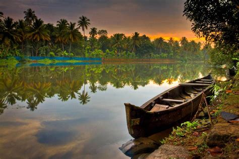 the way of getting name “god s own country” to kerala