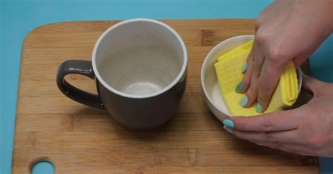 life hack remove  coffee  tea stains   mug