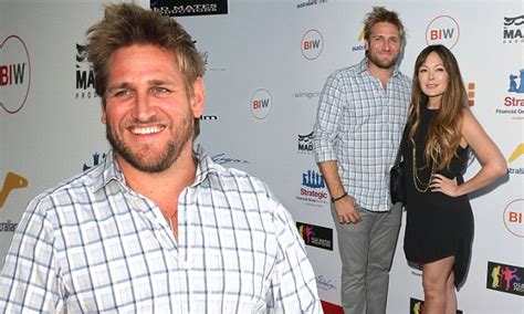 curtis stone with wife lindsay price as they attend la premiere of that
