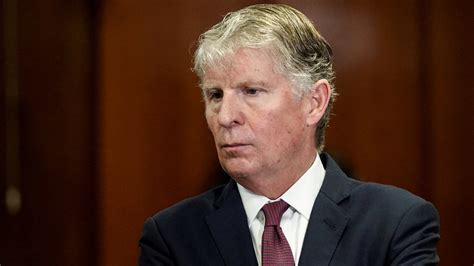 Cyrus Vance’s Office Sought Reduced Sex Offender Status For Epstein