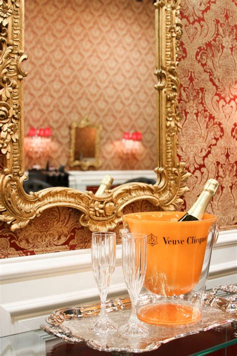royal oak salon  spa edmonds luxury wedding prep destination