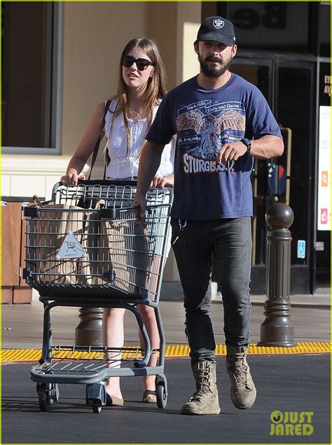 Photo Shia Labeouf Girlfriend Mia Goth Lemonade Lunch Lovers 14