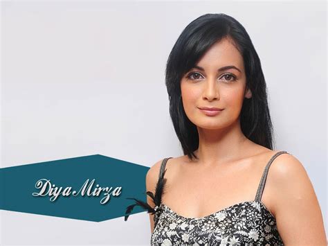 hot and sexy bollywood actress diya mirza wallpapers