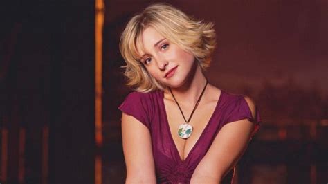 allison mack accusations the actress the sex cult and the trial that s gripping america