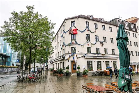 A Cold And Rainy Oktoberfest In Munich Susan Solo