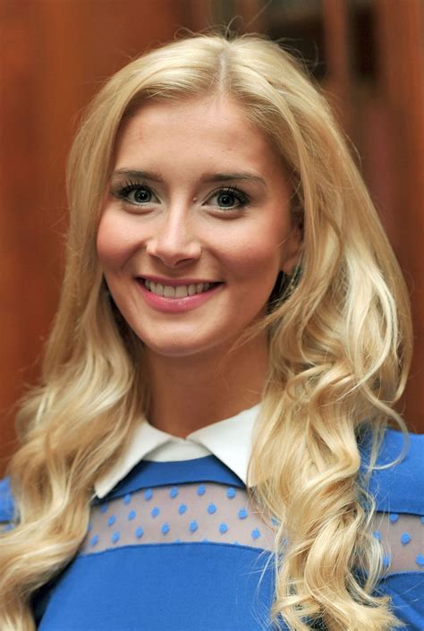 Miss World 2014 Miss Wales Alice Ford Joins Beauty Queens From Around