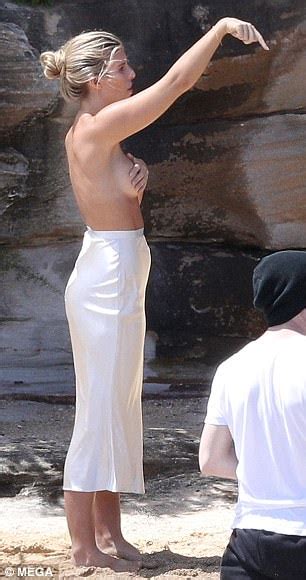 Instagram Star Natasha Oakley Topless On Sydney Beach