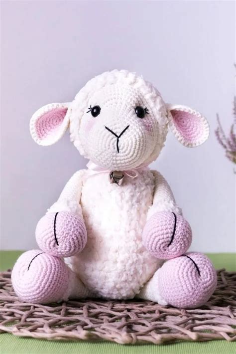 crochet sheep pattern cuddly stitches craft