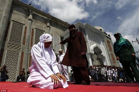 unmarried couples are flogged for violating sharia law in indonesia daily mail online