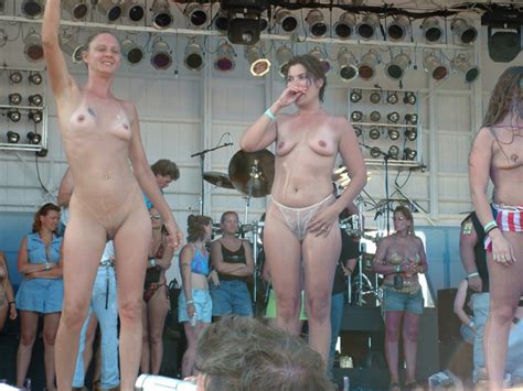 010 in gallery sexy nude contest at biker rally picture 10 uploaded by irishmedic27 on