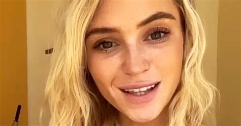 love island s lucie donlan wows as she applies fake tan in nearly naked