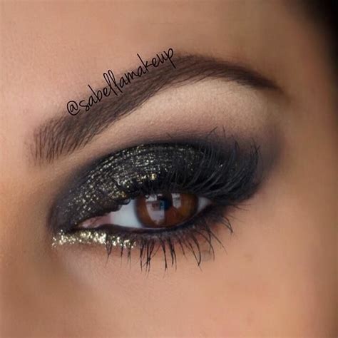 Black And Gold Anastasiabeverlyhills Shadow In Noir And