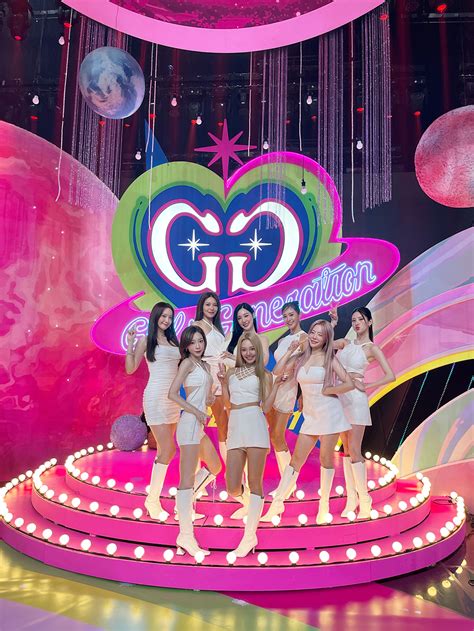 Watch Girls Generation Stuns In Forever 1 Comeback Stage Kpopstarz