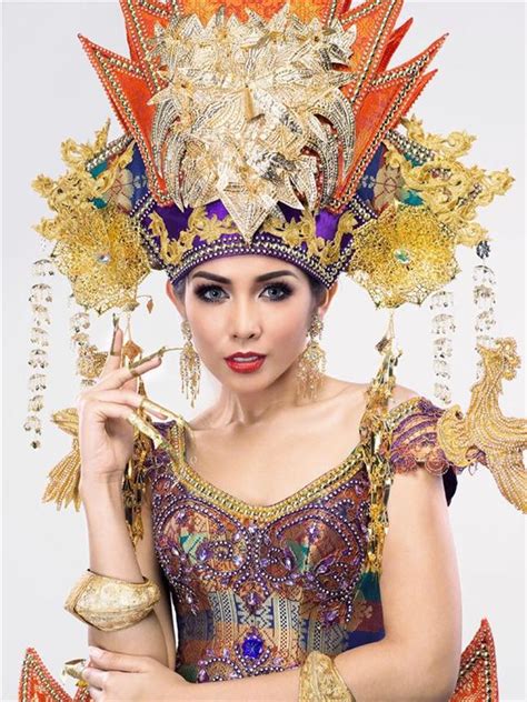 Annisa Ananda Nusyirwan Indonesia National Costume