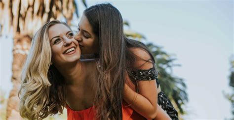 13 best lesbian dating sites for “serious relationships” 2022