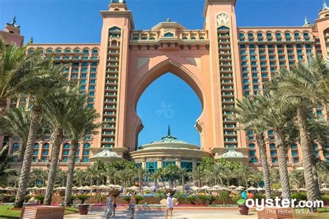 atlantis  palm review    expect   stay