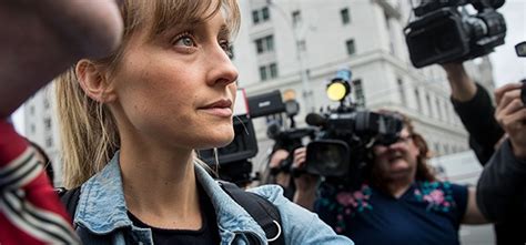 Smallville Star Allison Mack Gets 3 Years Prison Sentence