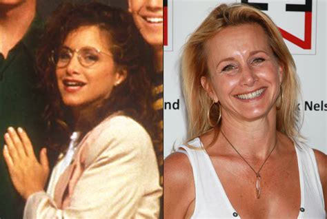 Here S What The Cast Of Beverly Hills 90210 Looks Like Now Page 2