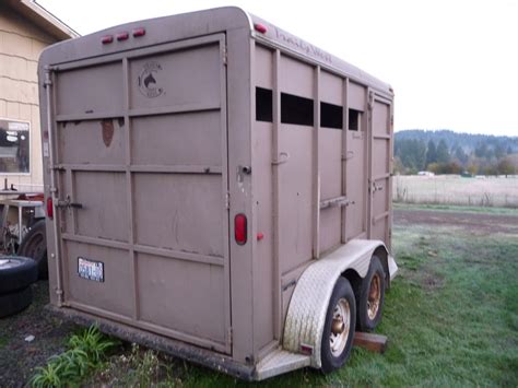 horse   bubblebath horse trailer trade