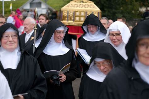 nuns don t have midlife crises jstor daily human poses benedictine