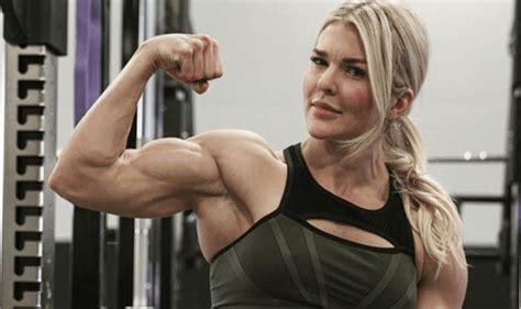 top 10 attractive female bodybuilders of all time