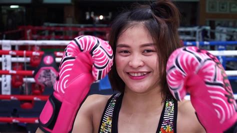 Video Stamp Fairtex Defeats Puja Tomar Via First Round Tko At One