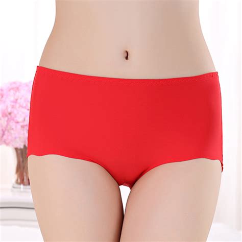 China Factory Direct Sale Ice Silk No Trace Ladies Underwear Invisible