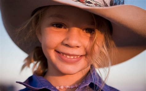 Australian Girl Who Was Face Of Iconic Akubra Hat Commits Suicide Aged
