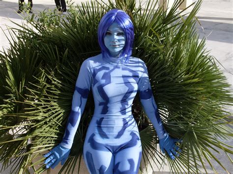 gears of halo video game reviews news and cosplay