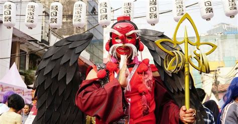 bizarre japanese traditions you won t believe are real