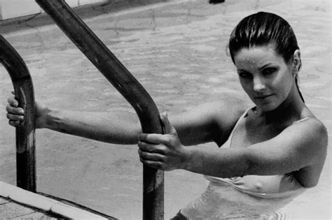 49 Hot Priscilla Presley Pictures That Embody Sexuality